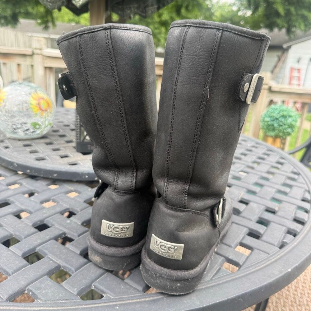 UGG Kensington Women's Moto Biker Boots Black Leather Sherpa Fur Lined - Picture 3 of 5